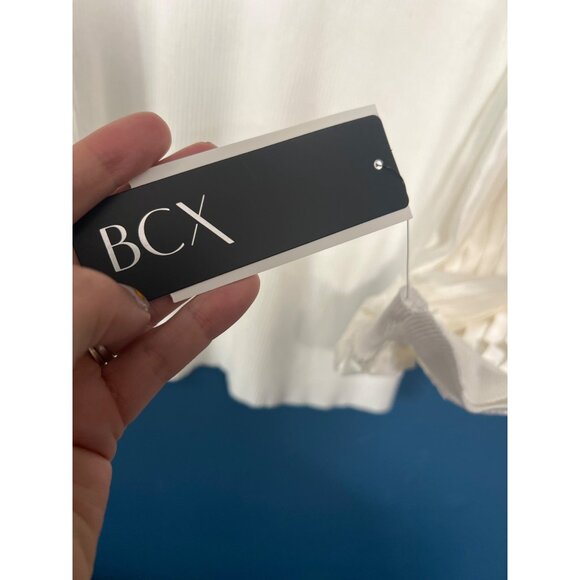 BCX Womens Ribbed Knit Sweater With Pleated Balloon Sleeves In White - Picture 7 of 11